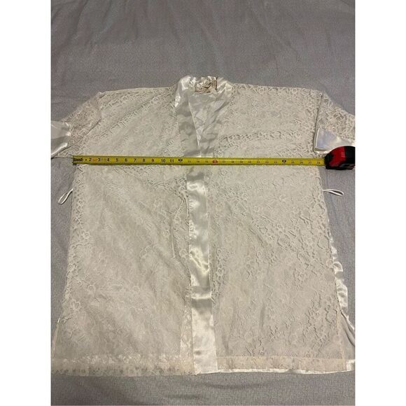 Victorias Secret one size white lace gold label gold tag vintage robe bridal sat - Picture 4 of 8